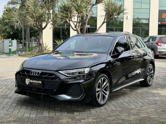 AUDI A3 2.0 40 TFSI GASOLINA SPORTBACK PERFORMANCE S-TRONIC AUDI A3 2.0 40 TFSI GASOLINA SPORTBACK PERFORMANCE S-TRONIC
